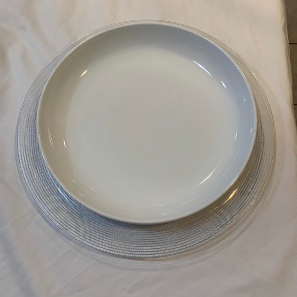 𝅺13" In Charger Plates [10 Pack] Clear, Silver Rope Textured Rim. - Picture 6 of 6